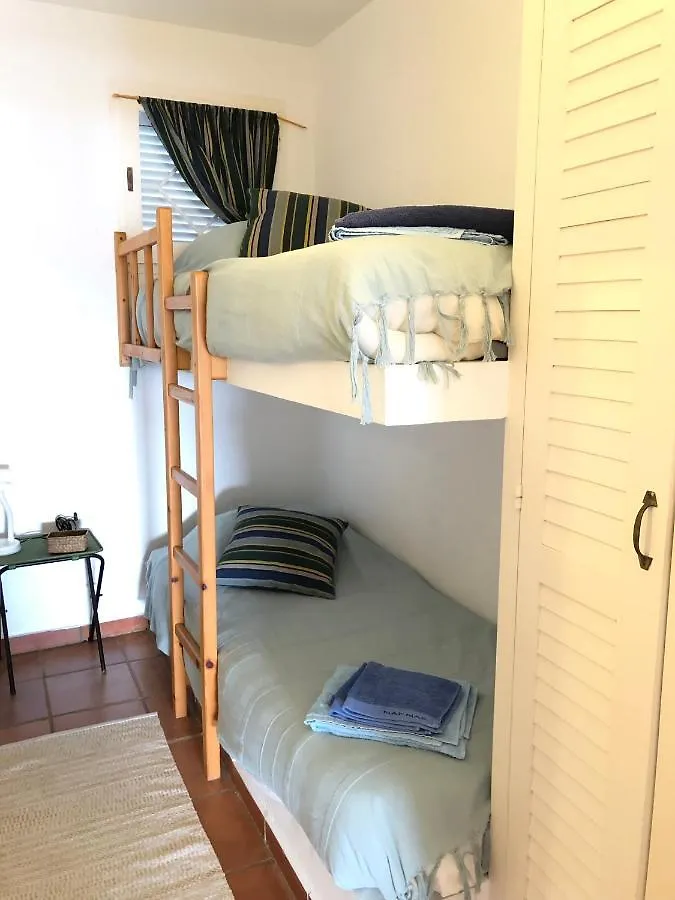 Juliette - Apartment With Sea-View , Parking, Swimming-Pool Cadaques