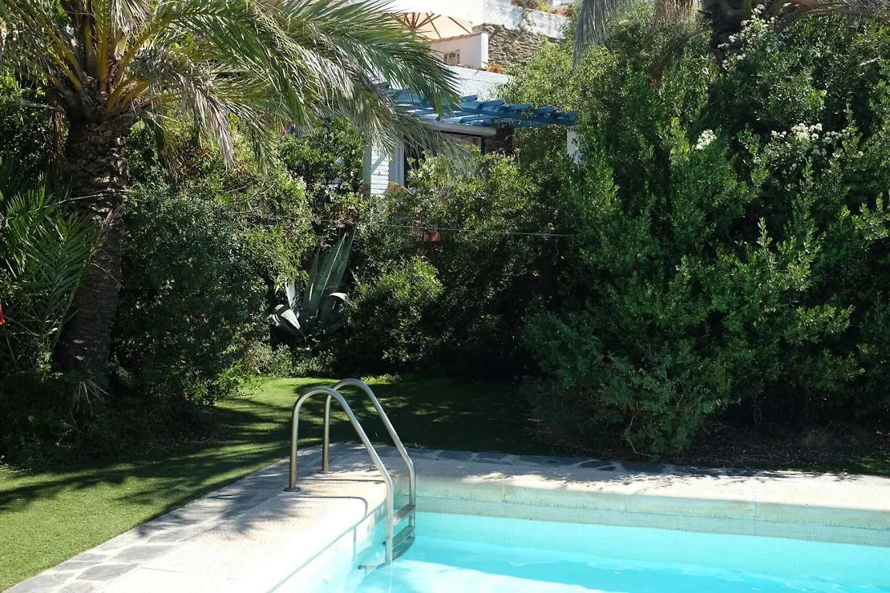 Juliette - Apartment With Sea-View , Parking, Swimming-Pool Cadaques