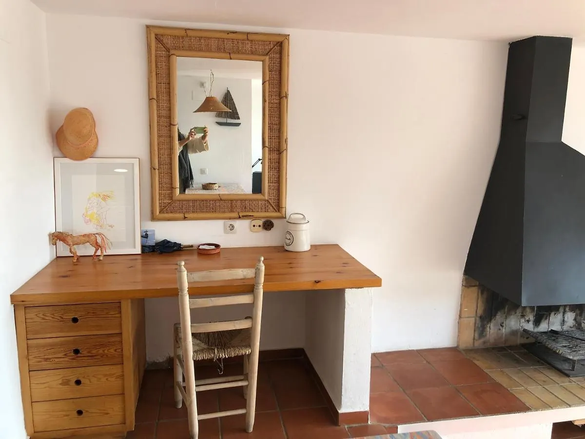 Juliette - Apartment With Sea-View , Parking, Swimming-Pool Cadaques