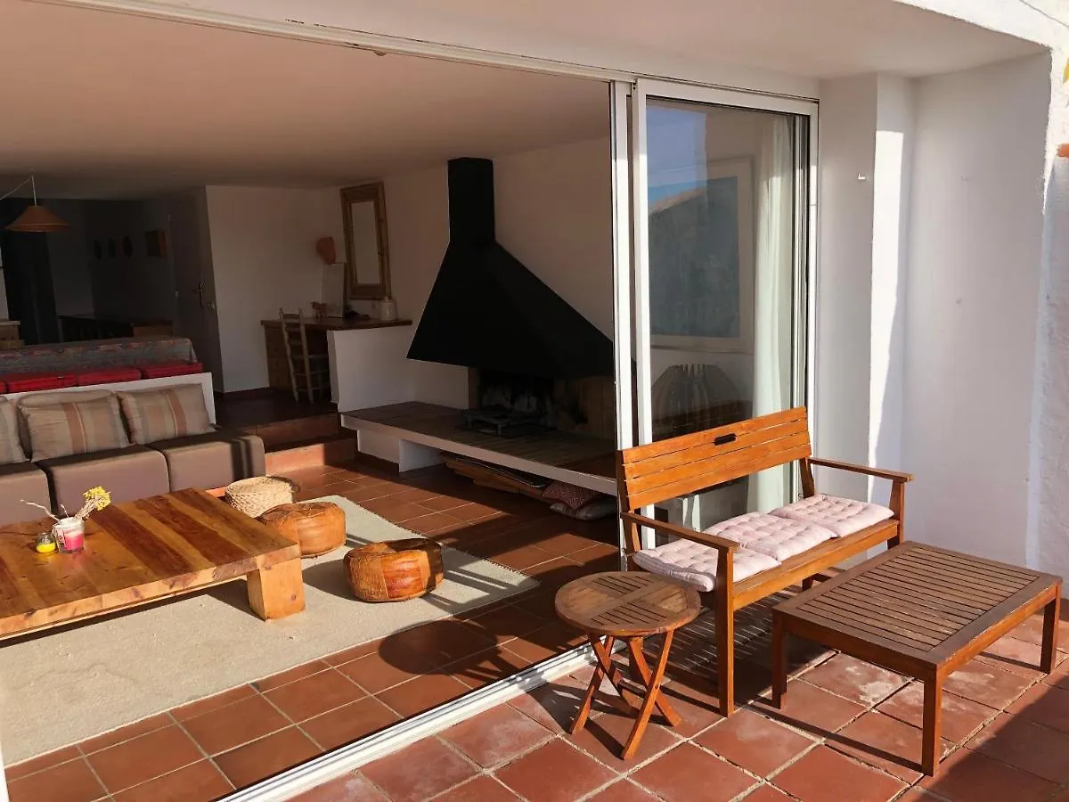 Juliette - Apartment With Sea-View , Parking, Swimming-Pool Cadaques 0*,  Spain