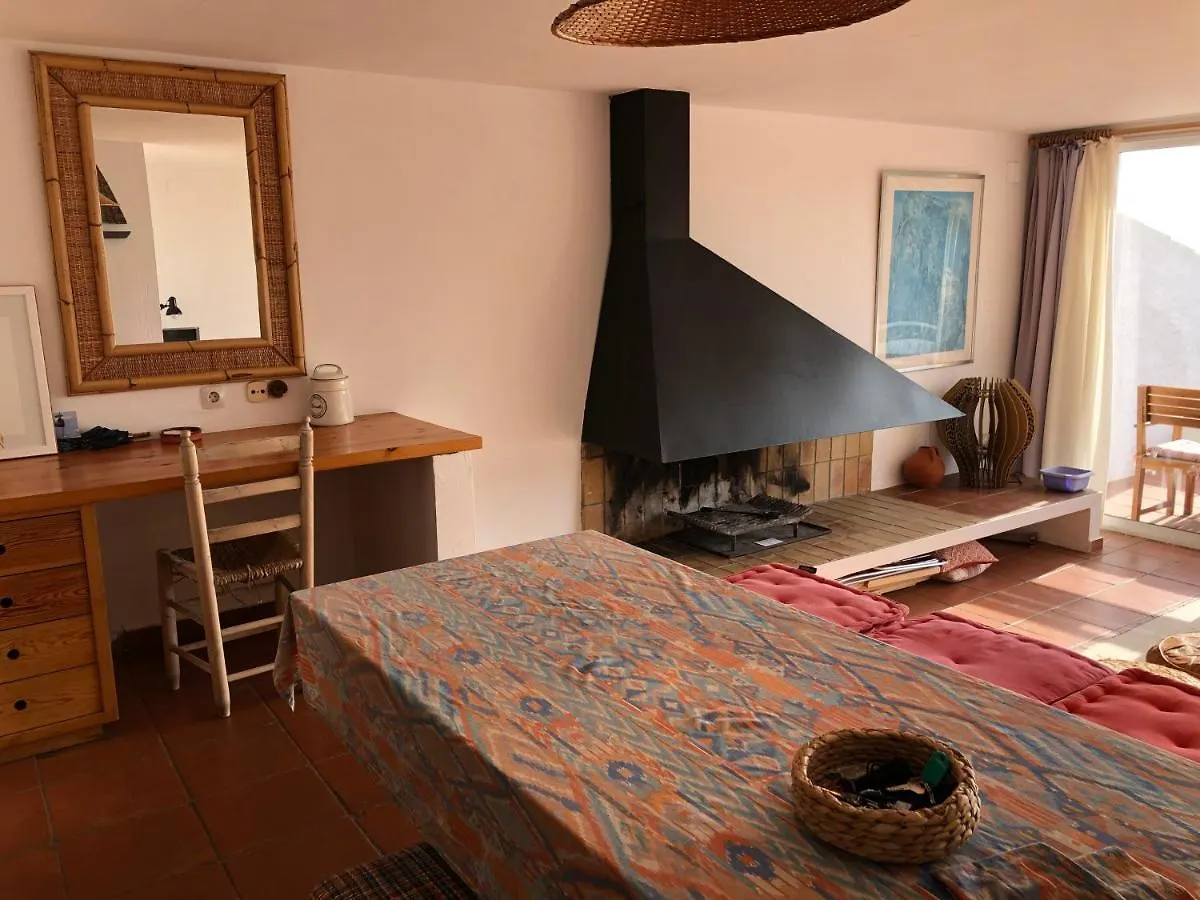 Juliette - Apartment With Sea-View , Parking, Swimming-Pool Cadaques