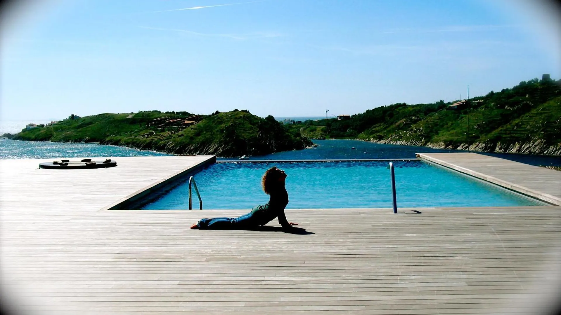 Juliette - Apartment With Sea-View , Parking, Swimming-Pool Cadaques Spain