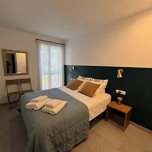 Nuevo En El Centro Con Garaje Apartment