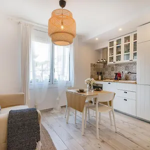 Beautiful Stylish @ Center Cadaqués